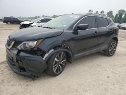 Nissan salvage cars for sale: 2019 Nissan Rogue Sport S