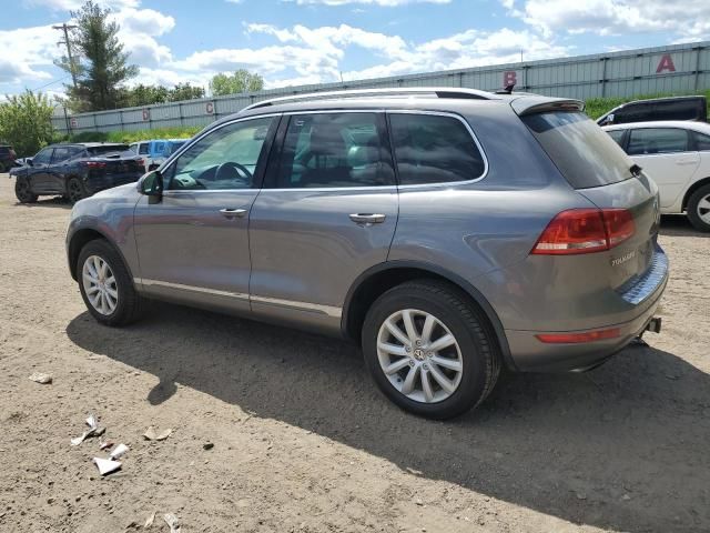 2011 Volkswagen Touareg V6