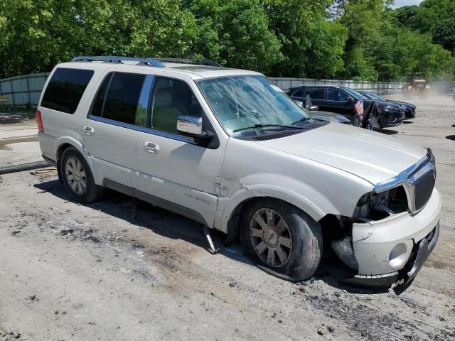 2004 Lincoln Navigator