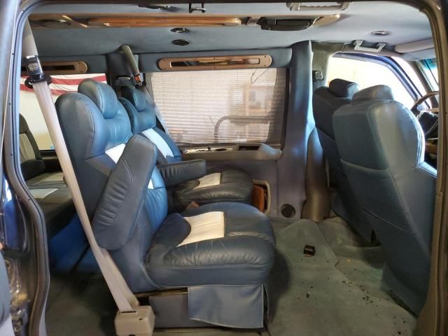 2002 Chevrolet Express G1500