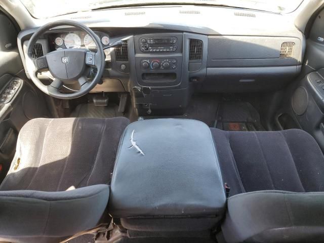 2004 Dodge RAM 1500 ST