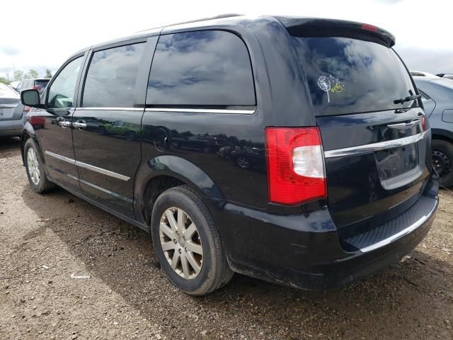 2012 Chrysler Town & Country Touring L