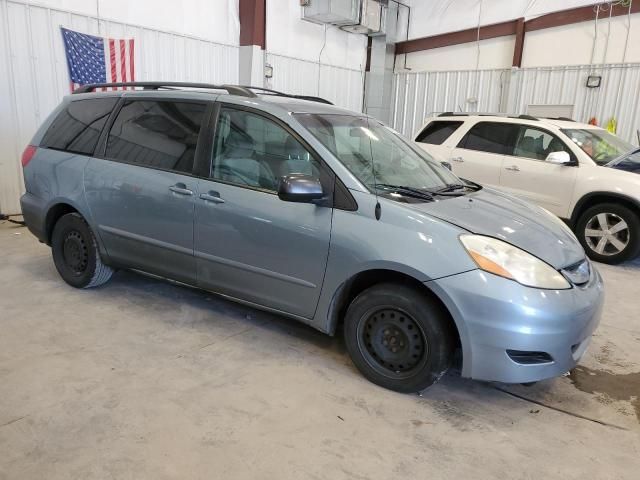 2007 Toyota Sienna CE