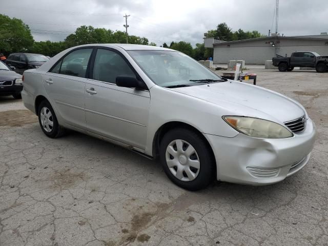 2005 Toyota Camry LE