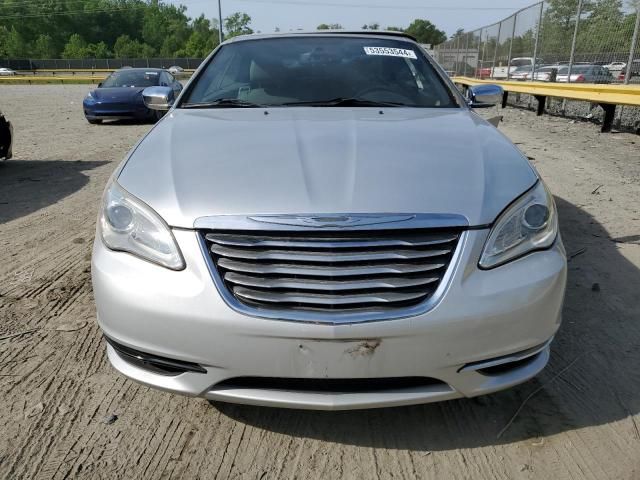 2011 Chrysler 200 Limited