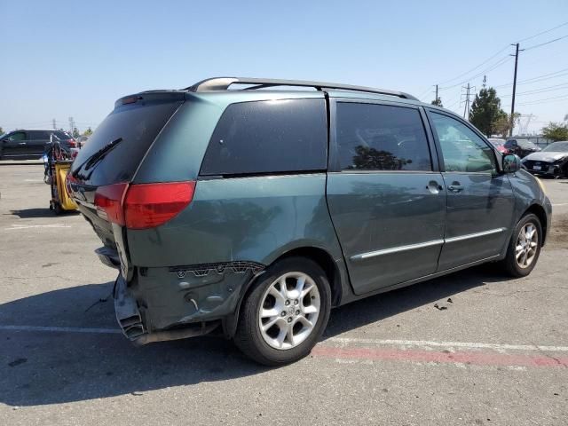 2005 Toyota Sienna XLE