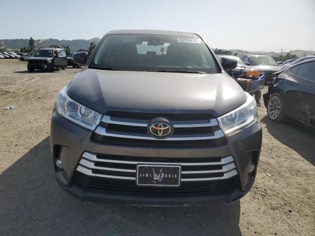 2017 Toyota Highlander LE