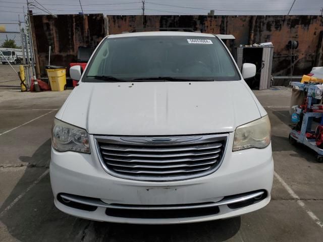 2014 Chrysler Town & Country Touring