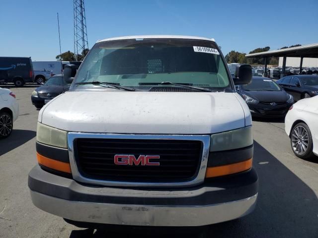 2004 GMC Savana G2500