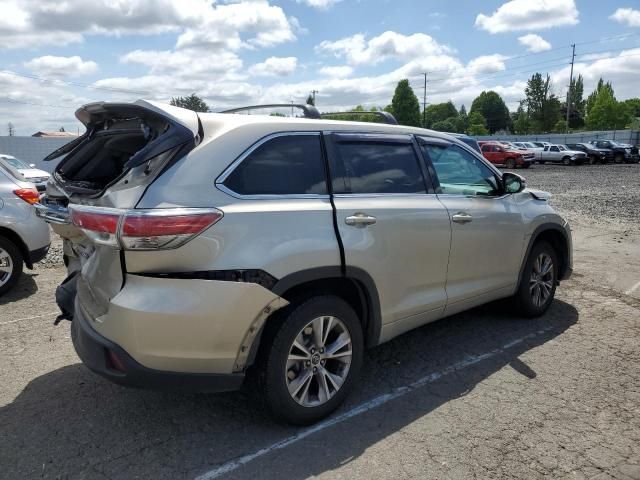 2016 Toyota Highlander LE