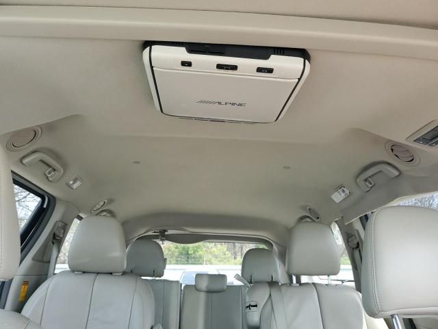 2014 Toyota Sienna XLE