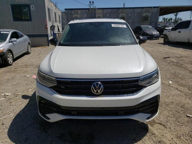 2023 Volkswagen Tiguan SE R-LINE Black