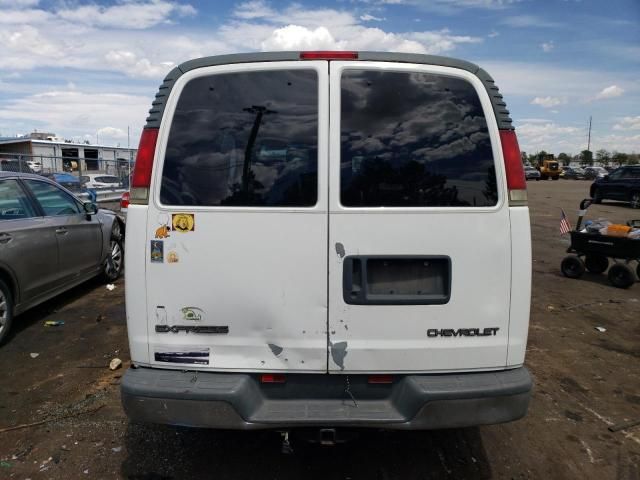 2002 Chevrolet Express G1500