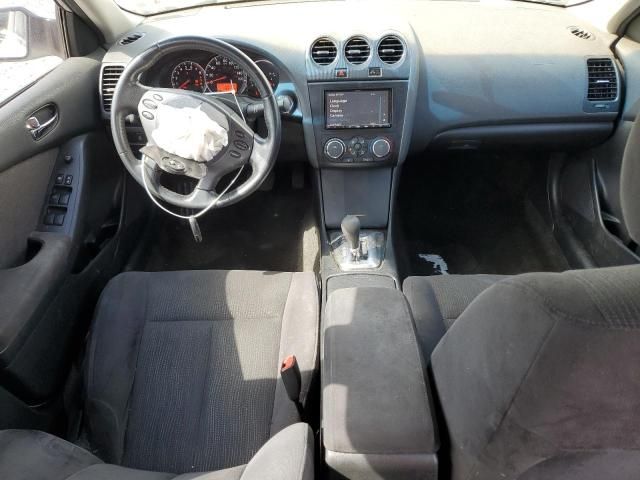 2011 Nissan Altima Base