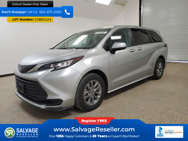 Toyota Sienna LE 8-Passenger FWD