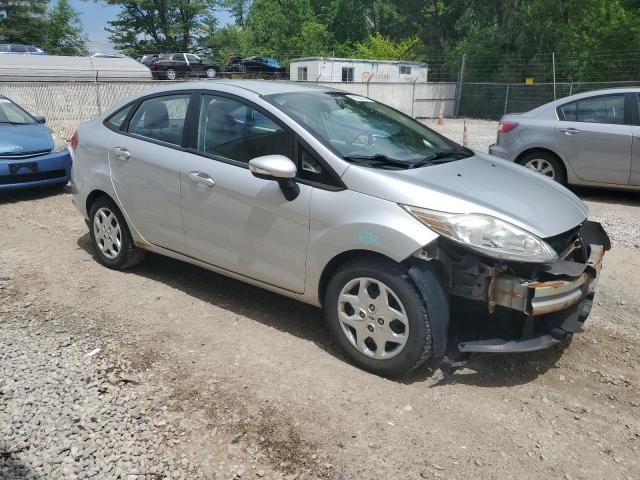 2013 Ford Fiesta SE