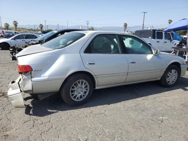 2001 Toyota Camry LE