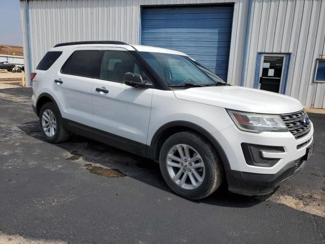 2016 Ford Explorer