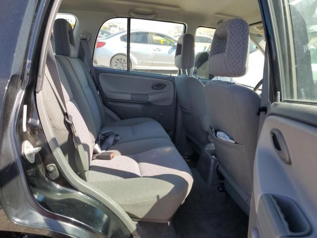 2004 Chevrolet Tracker