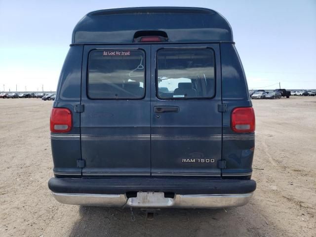 1999 Dodge RAM Van B1500