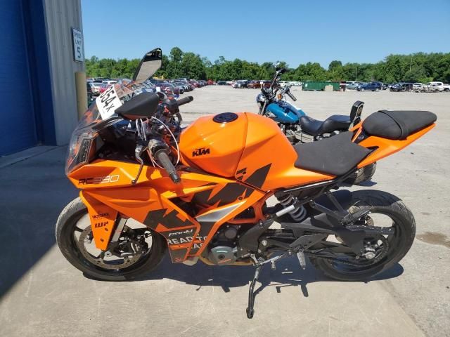 2023 KTM 390 RC