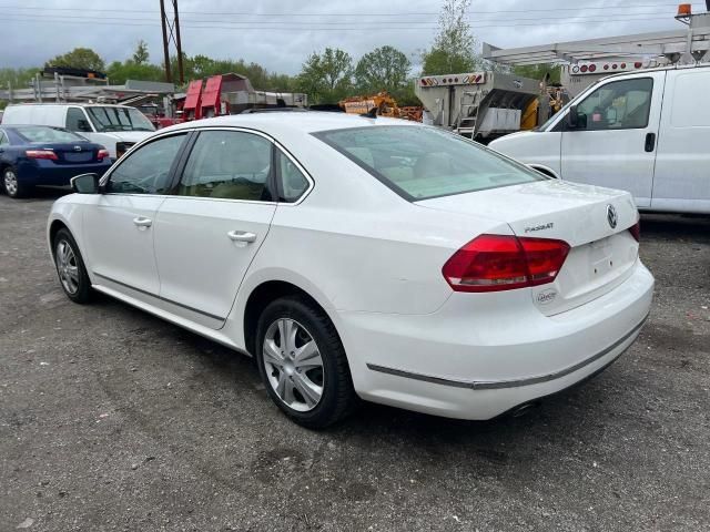 2013 Volkswagen Passat SE