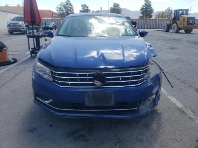 2017 Volkswagen Passat SE