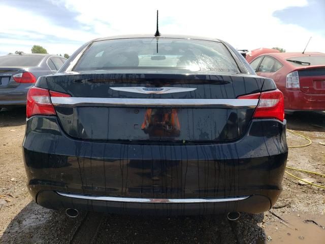 2013 Chrysler 200 LX