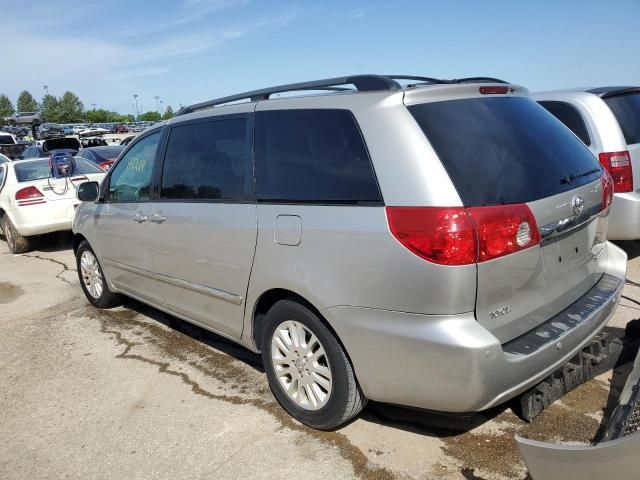 2008 Toyota Sienna XLE