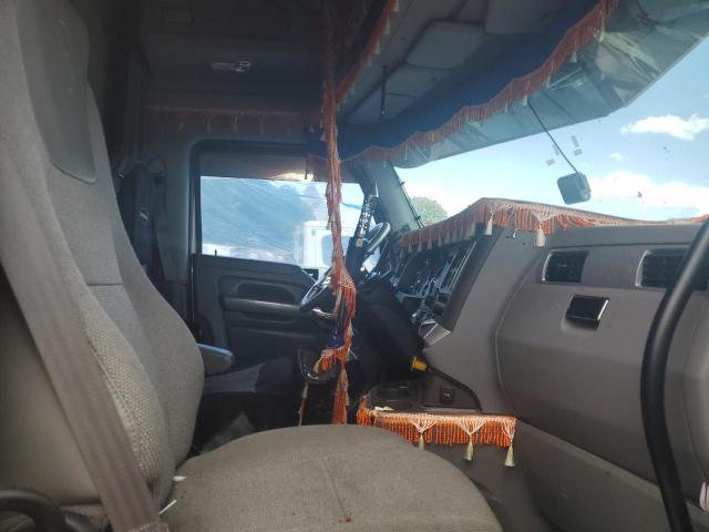 2016 Kenworth Construction T680
