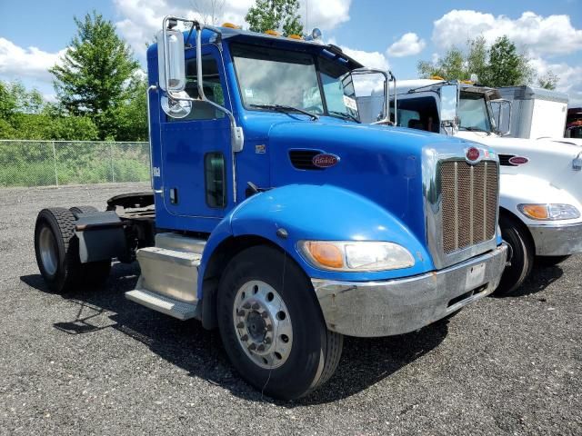 2013 Peterbilt 337