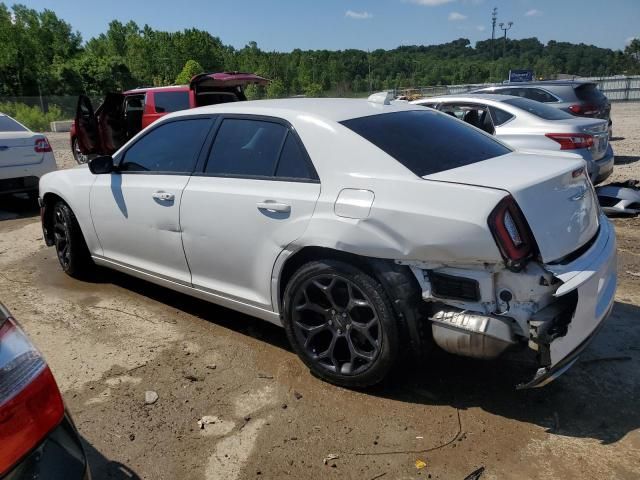 2019 Chrysler 300 Touring