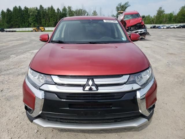 2016 Mitsubishi Outlander SE