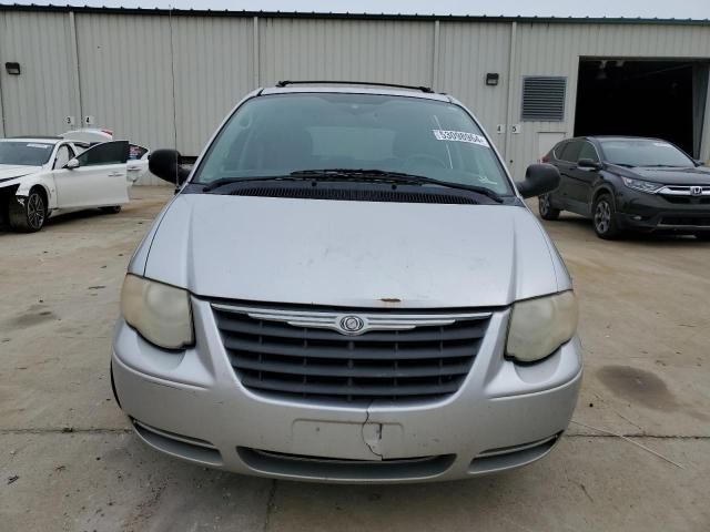 2006 Chrysler Town & Country Touring