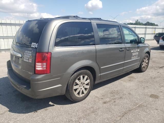 2010 Chrysler Town & Country Touring Plus