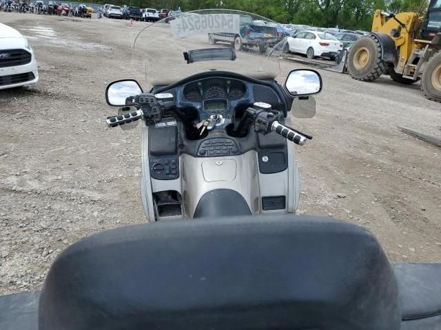 2003 Honda GL1800