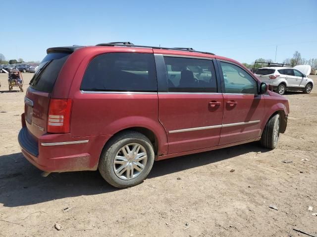 2010 Chrysler Town & Country Touring