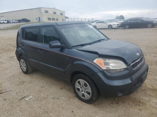 2011 KIA Soul +