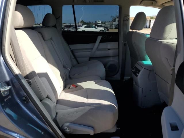 2013 Toyota Highlander Base