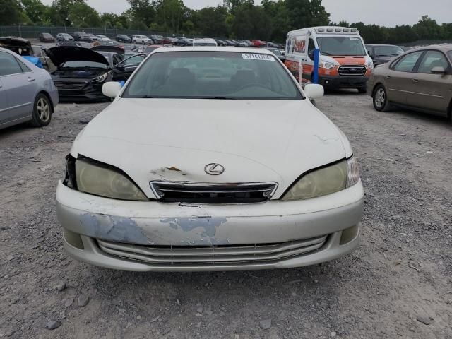 2000 Lexus ES 300