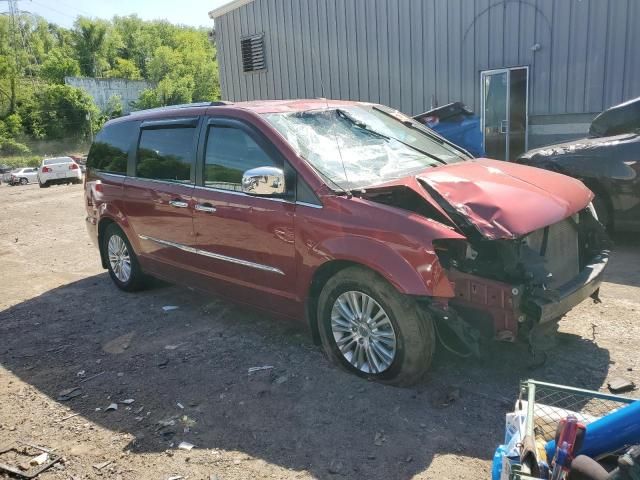 2014 Chrysler Town & Country Limited