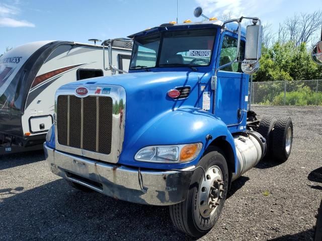 2013 Peterbilt 337