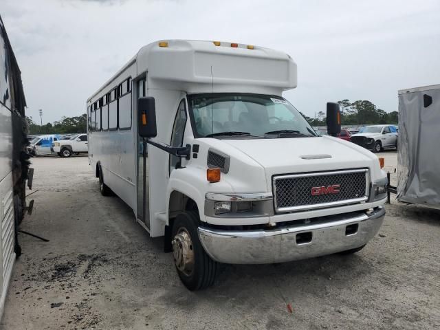 2004 GMC C5500 C5V042