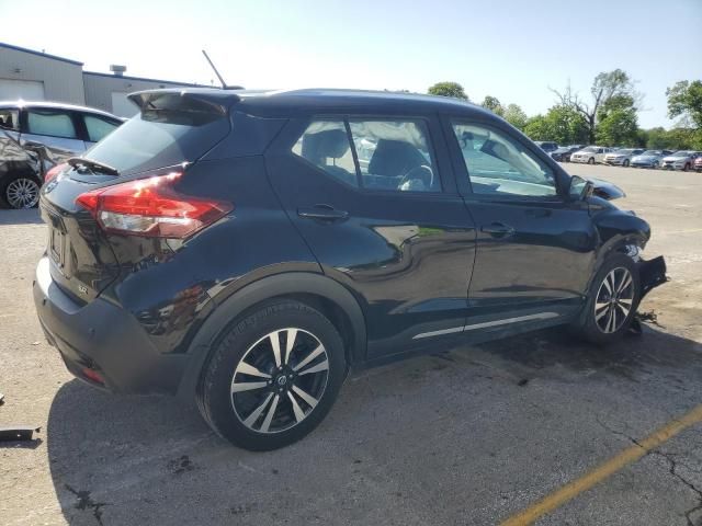 2020 Nissan Kicks SR