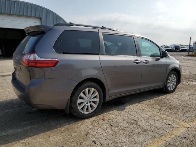 2015 Toyota Sienna LE