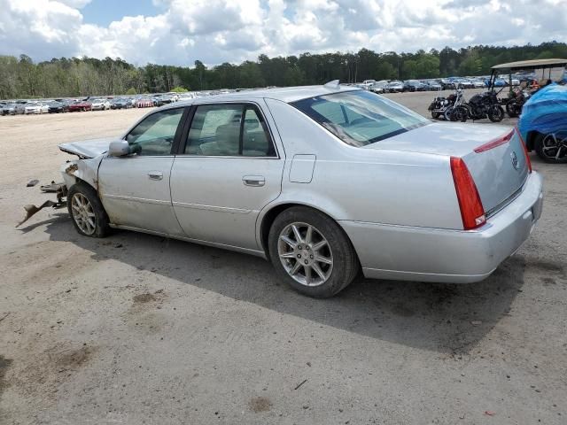 2010 Cadillac DTS Luxury Collection