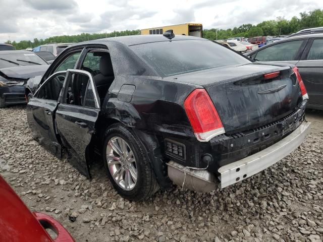 2018 Chrysler 300 Touring