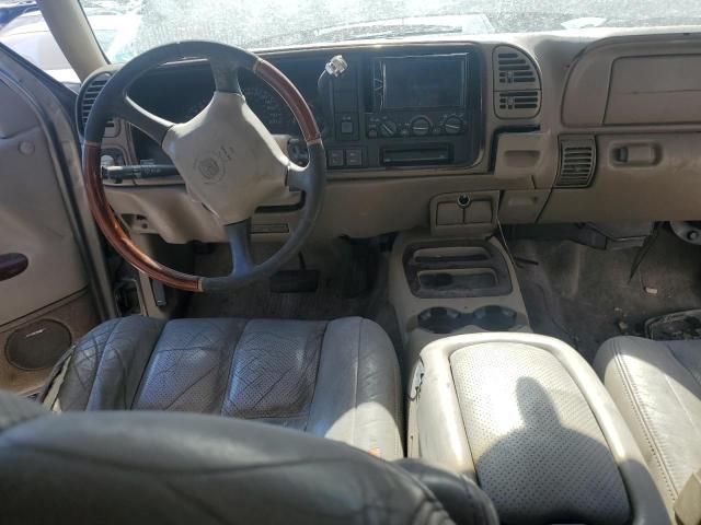 2000 Cadillac Escalade Luxury