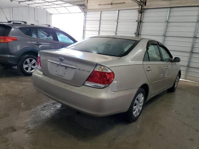 2005 Toyota Camry LE