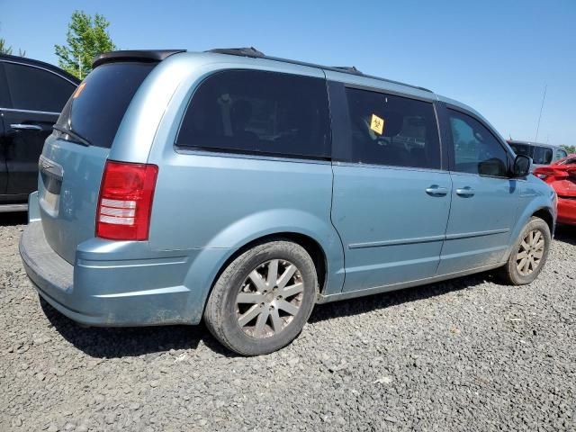 2008 Chrysler Town & Country Touring